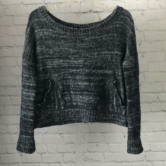 SWEATER - Free People cropped fuzzy wool/angora blend sweater. Size medium. - Picture 1 of 12